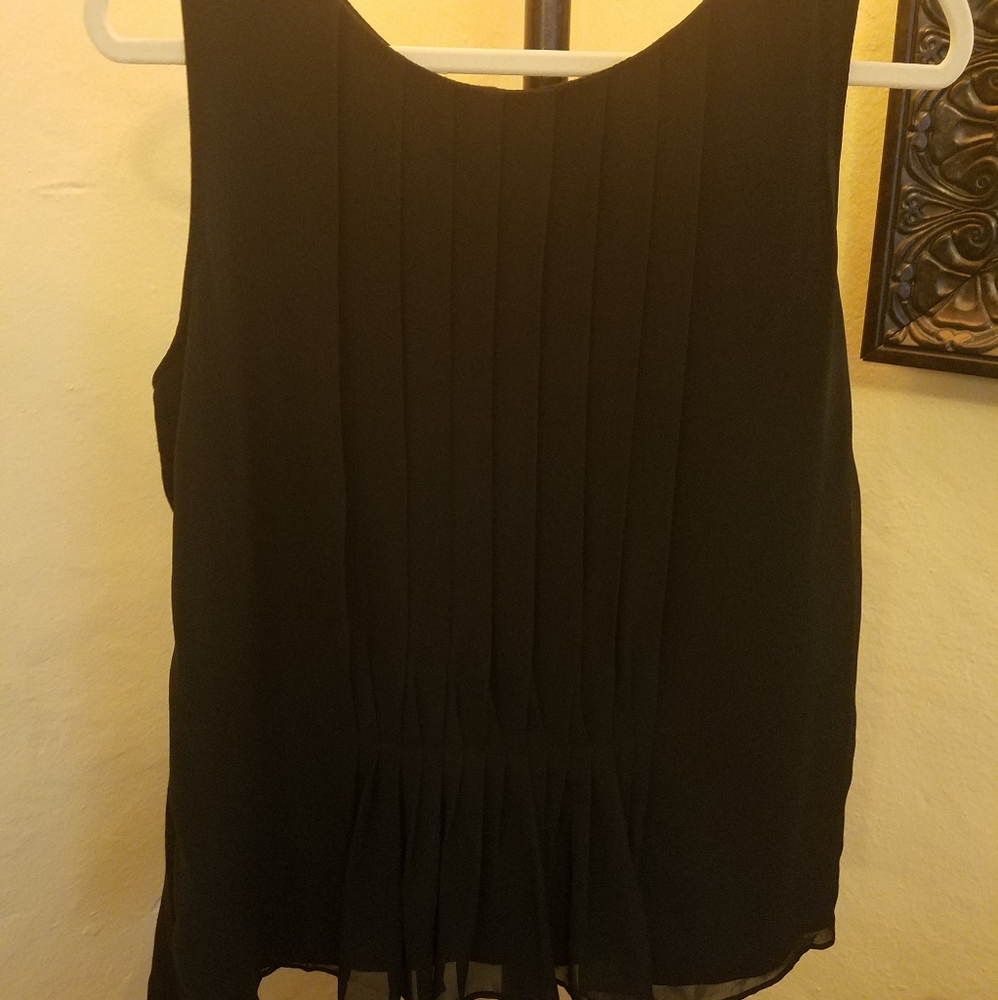 Loft pleated top